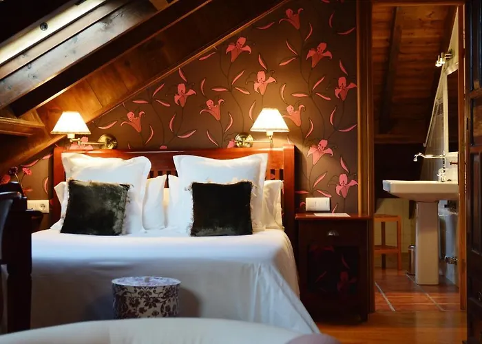 Hotel Casona Del Nansa 3*